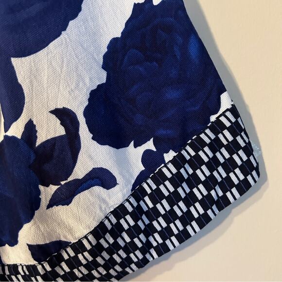 ✨ CAbi White/Navy Blue Floral 3/4-Sleeve Flowy Open Kimono Blouse Size XS/Small - Picture 4 of 11